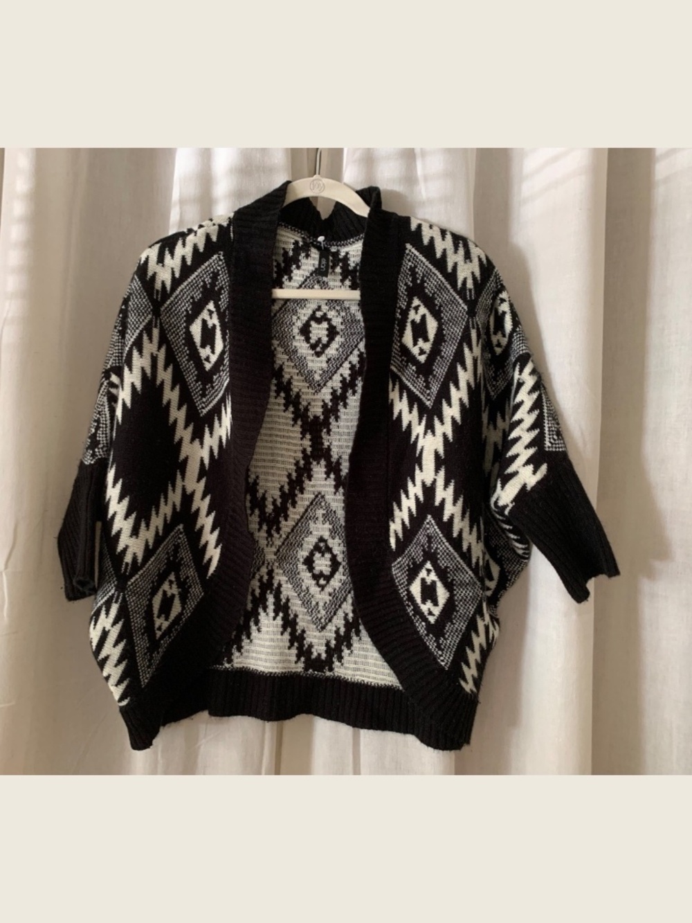 ELAN Southwestern Geometric Poncho Cardigan Black Ivory OS